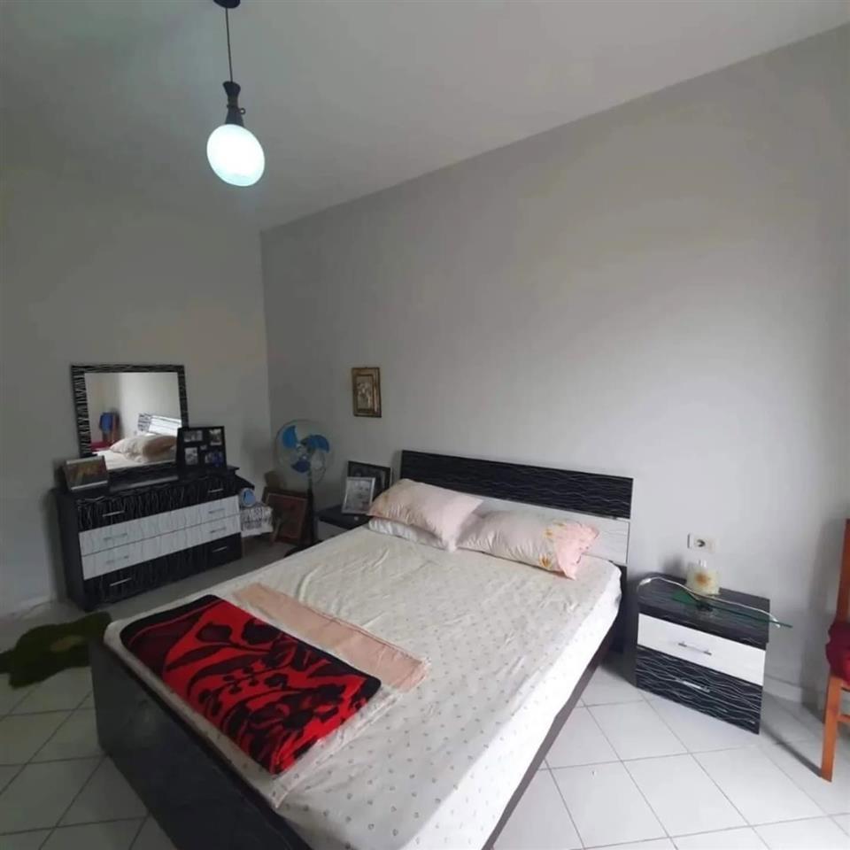 Apartament me qera 1+ 1 Lumgomare Vlore