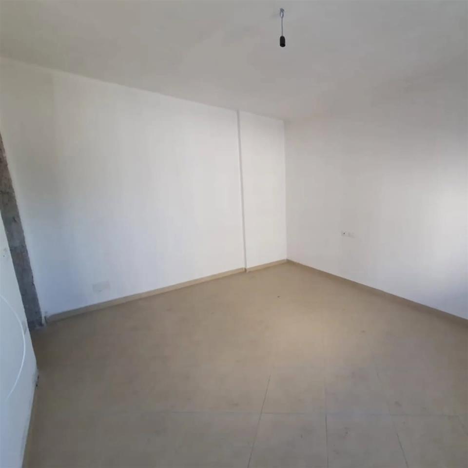 Apartament ne shitje 2+1 ne Transballkanike Vlore