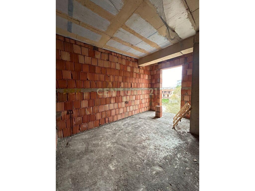 EXCLUZIVE SHITET APARTAMENT 1+1 NE GOLEM , 100M NGA DETI !