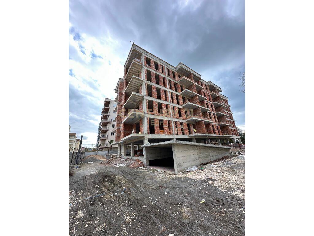 EXCLUZIVE SHITET APARTAMENT 1+1 NE GOLEM , 100M NGA DETI !