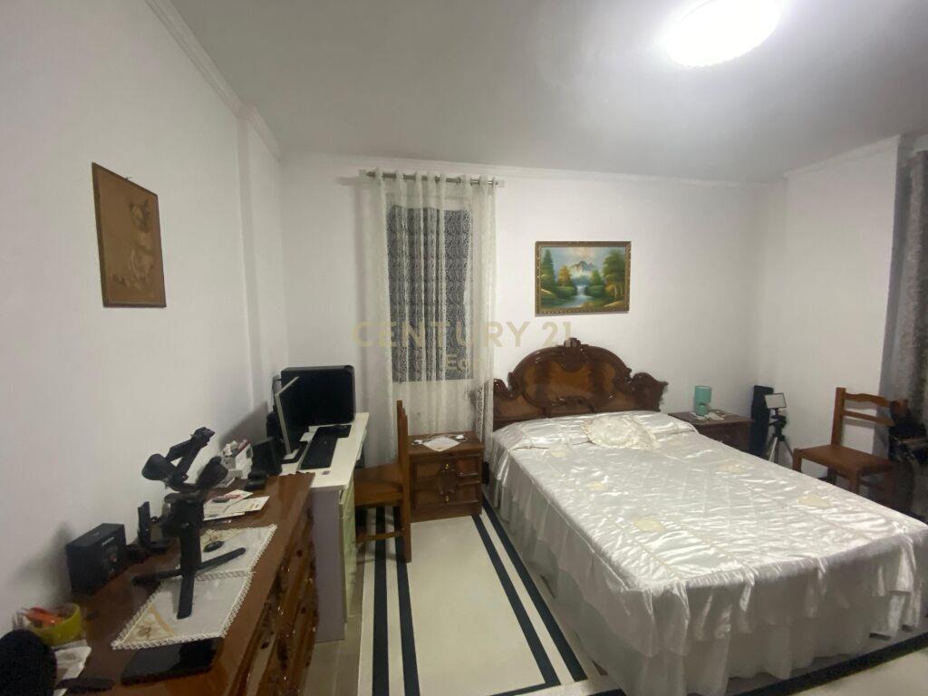 SHESIM SUPER APARTAMENT 2+1+2 PRANE SHKOLES EFTALI KOCI! Du