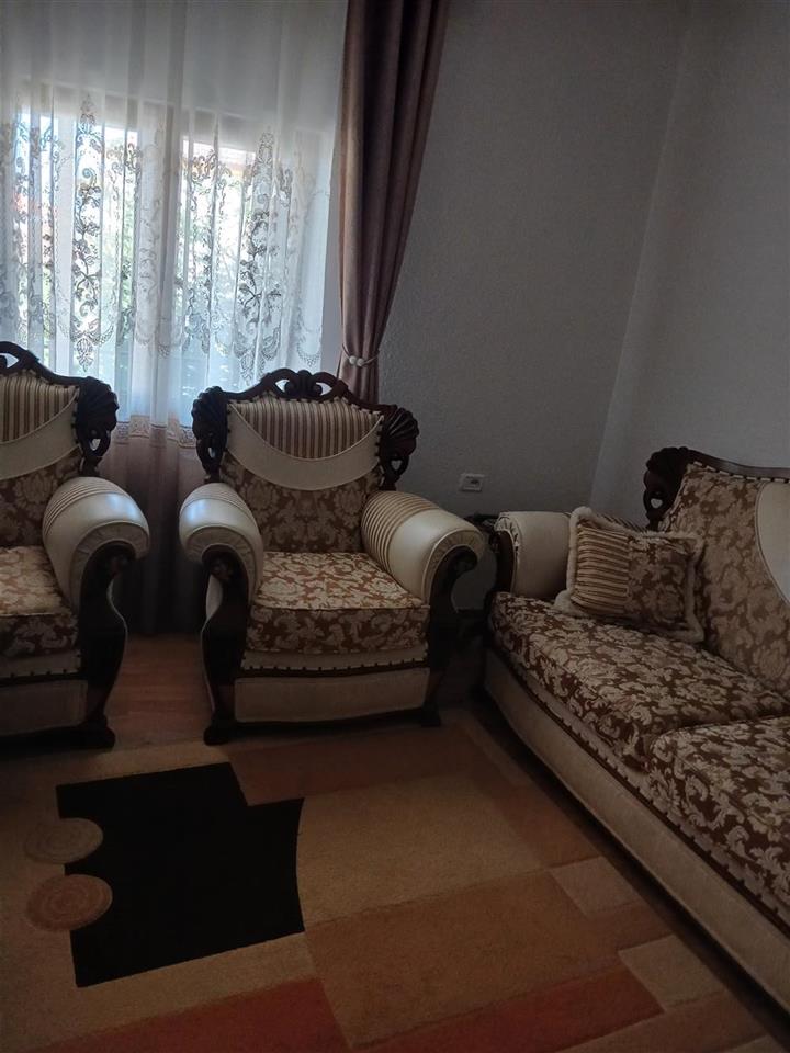 shtëpi në fshatin gështenjas pogradec