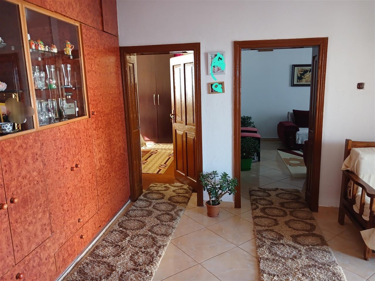 shtëpi në fshatin gështenjas pogradec