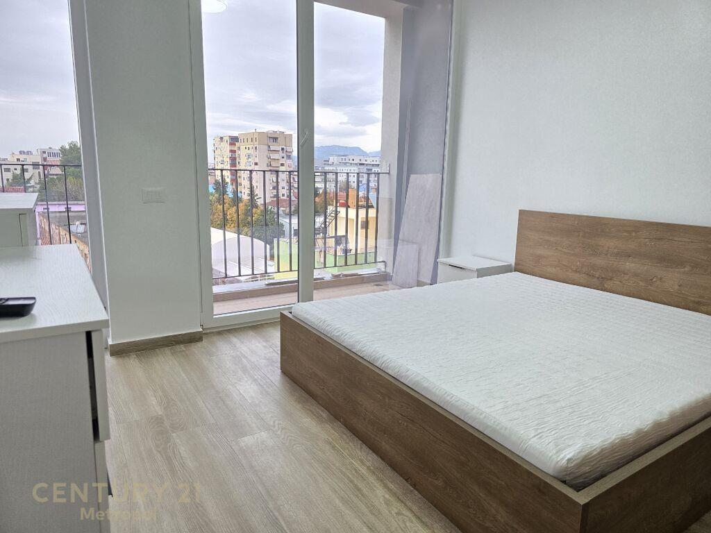 Japim me qira apartament 2+1+2 +pp tek Pazarit te Ri !Metr