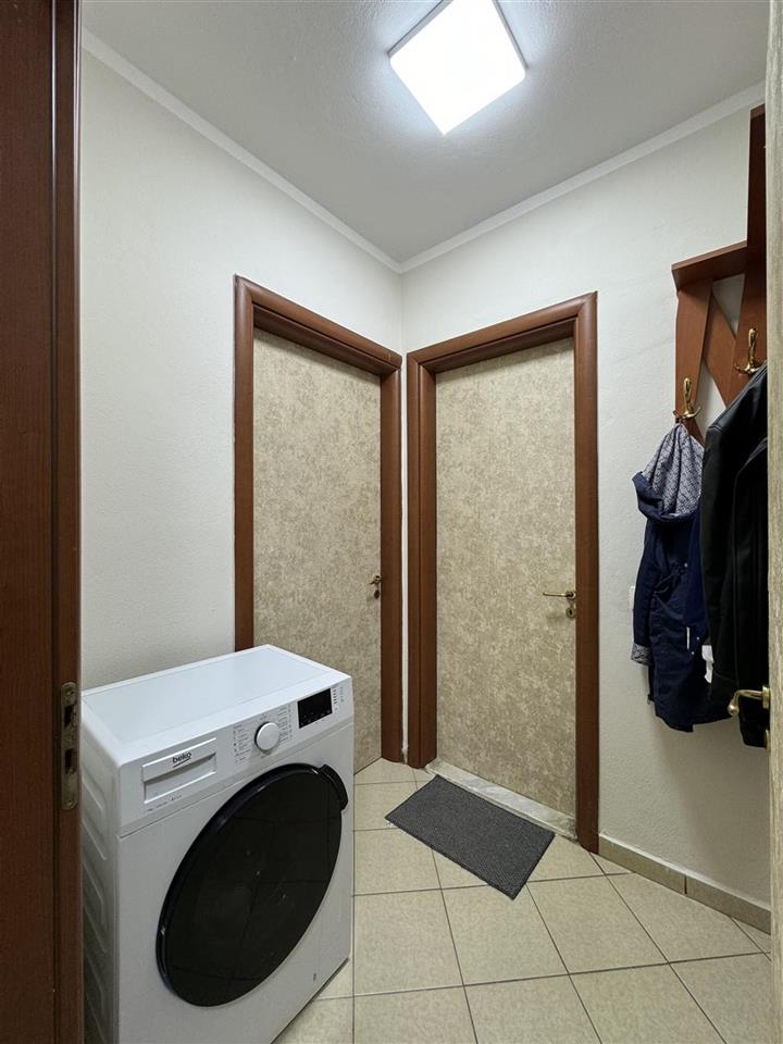 Jepet me qera 65000 leke !!!!!