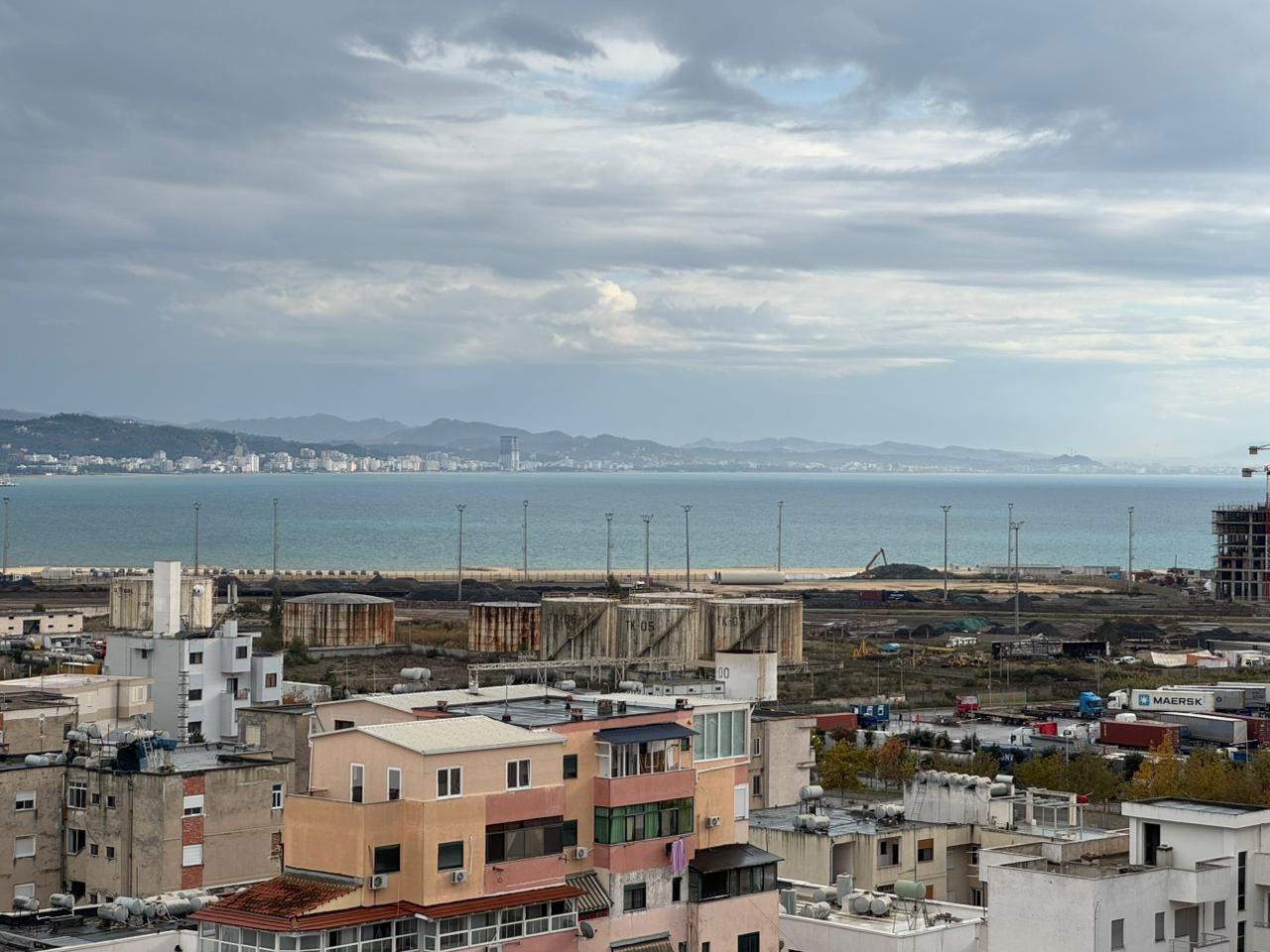 Apartament me qira| Pamje deti| 500