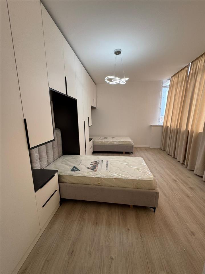 Apartament me qira| Pamje deti| 500
