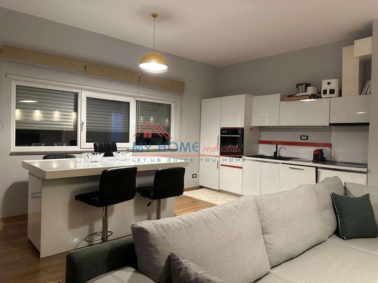 Apartament 2+1 Me Qira Kopshti Botanik Tirane