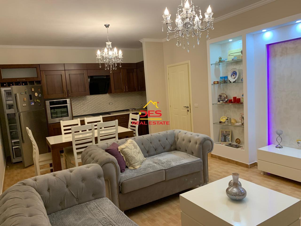 JEPET ME QIRA APARTAMENT 2+1 NË LAGJEN ‘KONGRESI ELBASANIT’,