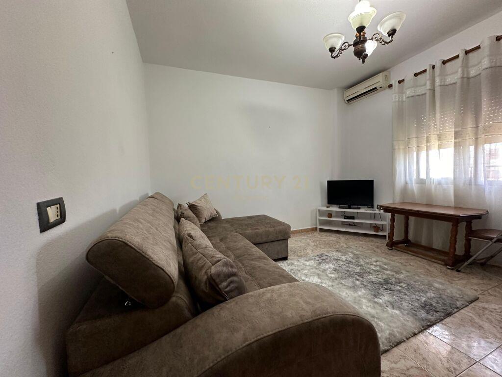 SHITET APARTAMENT 1+1 NE PLAZH HEKURUDHA!