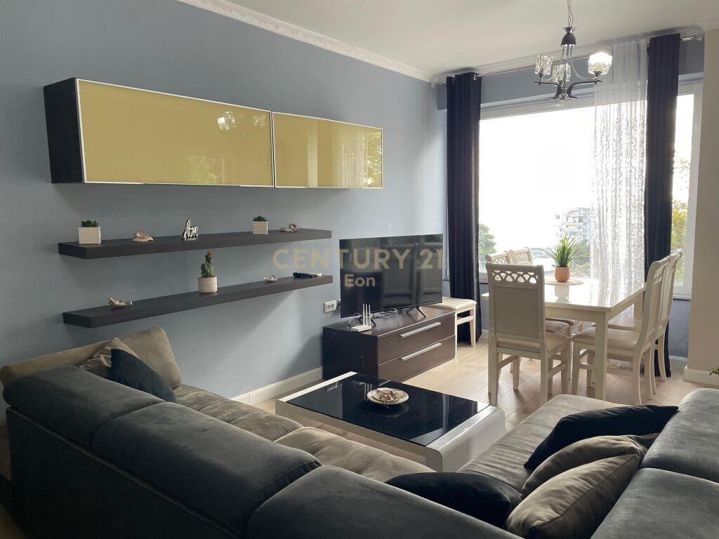 JEPET ME QIRA APARTAMENT 2+1+2 NE VILA ZOGUT, PAMJE DETI!