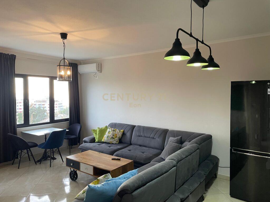JEPET ME QIRA APARTAMENT 2+1+2 NE VILA ZOGUT, PAMJE DETI!