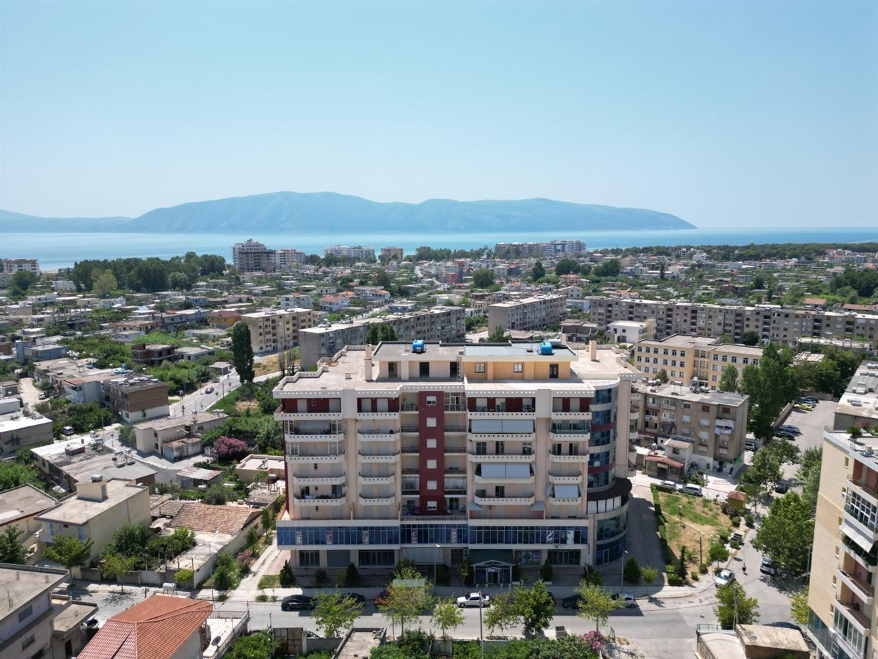 JEPET ME QERA APARTAMENT 2+1 PRANE KLINIKA BAKAJ