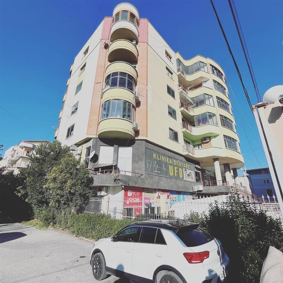 SHITET OKAZION – Apartament 2+1