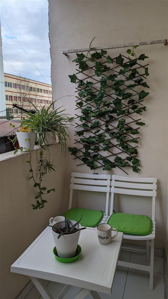 Apartament me qera tek ish stacioni i trenit