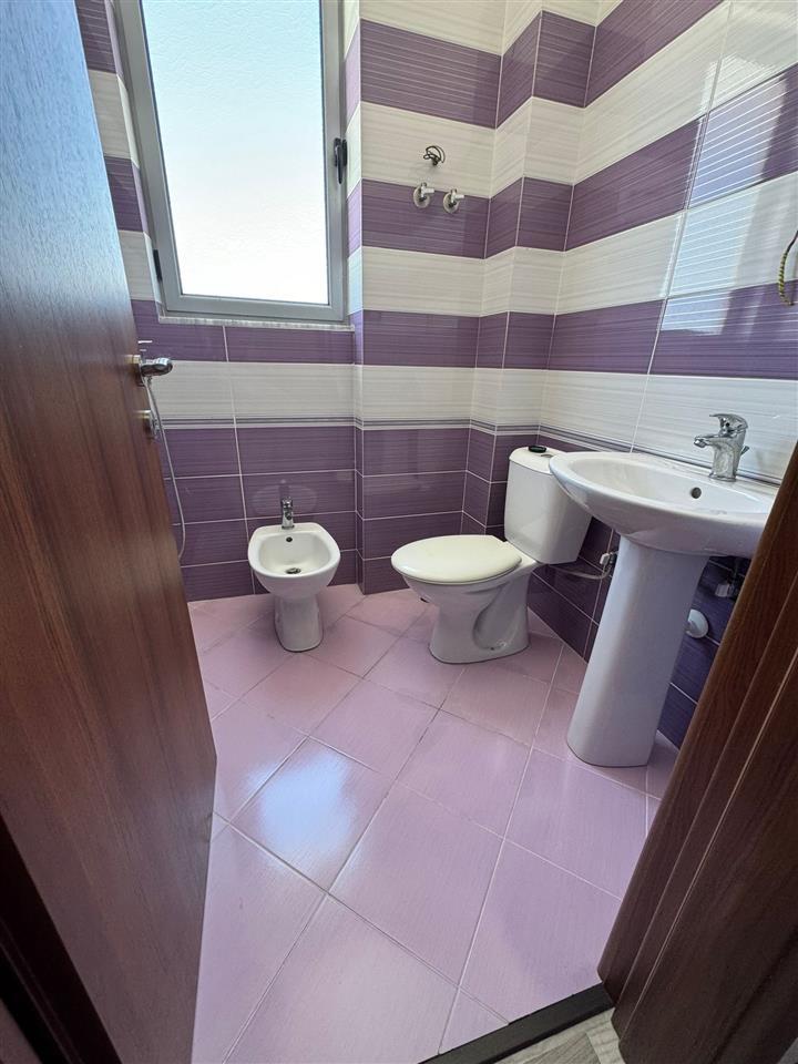 Apartament 3+1 prane Etc Fier