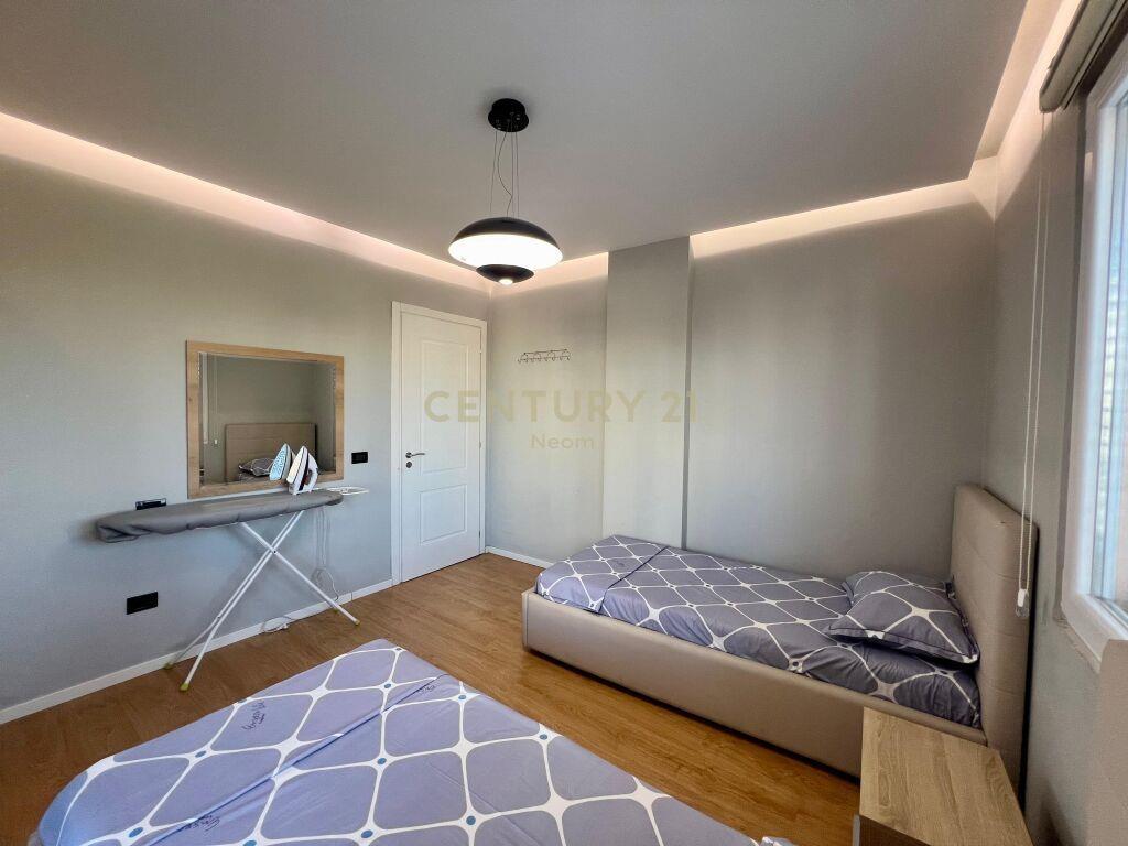 QIRA, APARTAMENT 2+1+2 TE KOPSHTI BOTANIK❗️