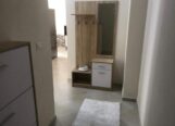 Jepet me qera apartament 1+1, Fresk