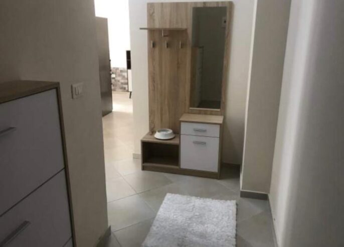 Jepet me qera apartament 1+1, Fresk