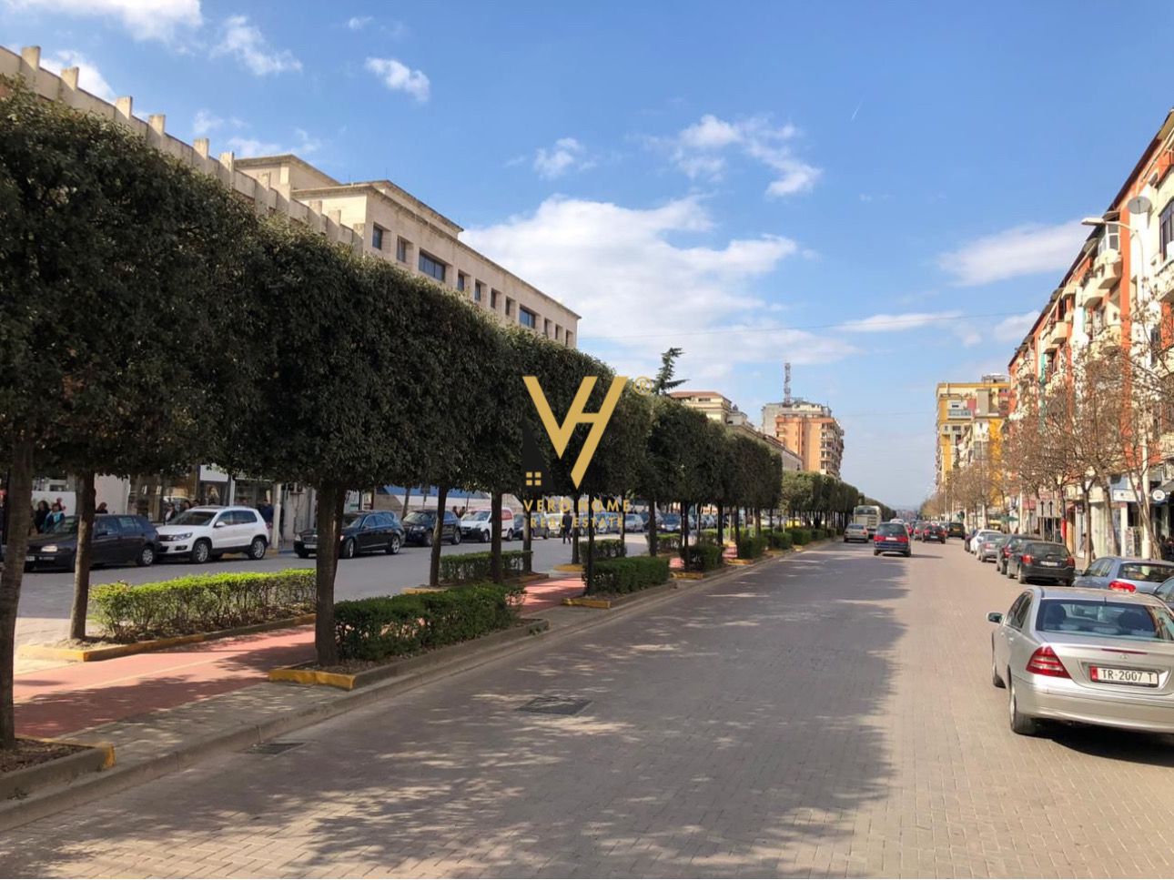 DYQAN 60 M2 TE BLV ZOGU I PARE 1.500.000 EURO