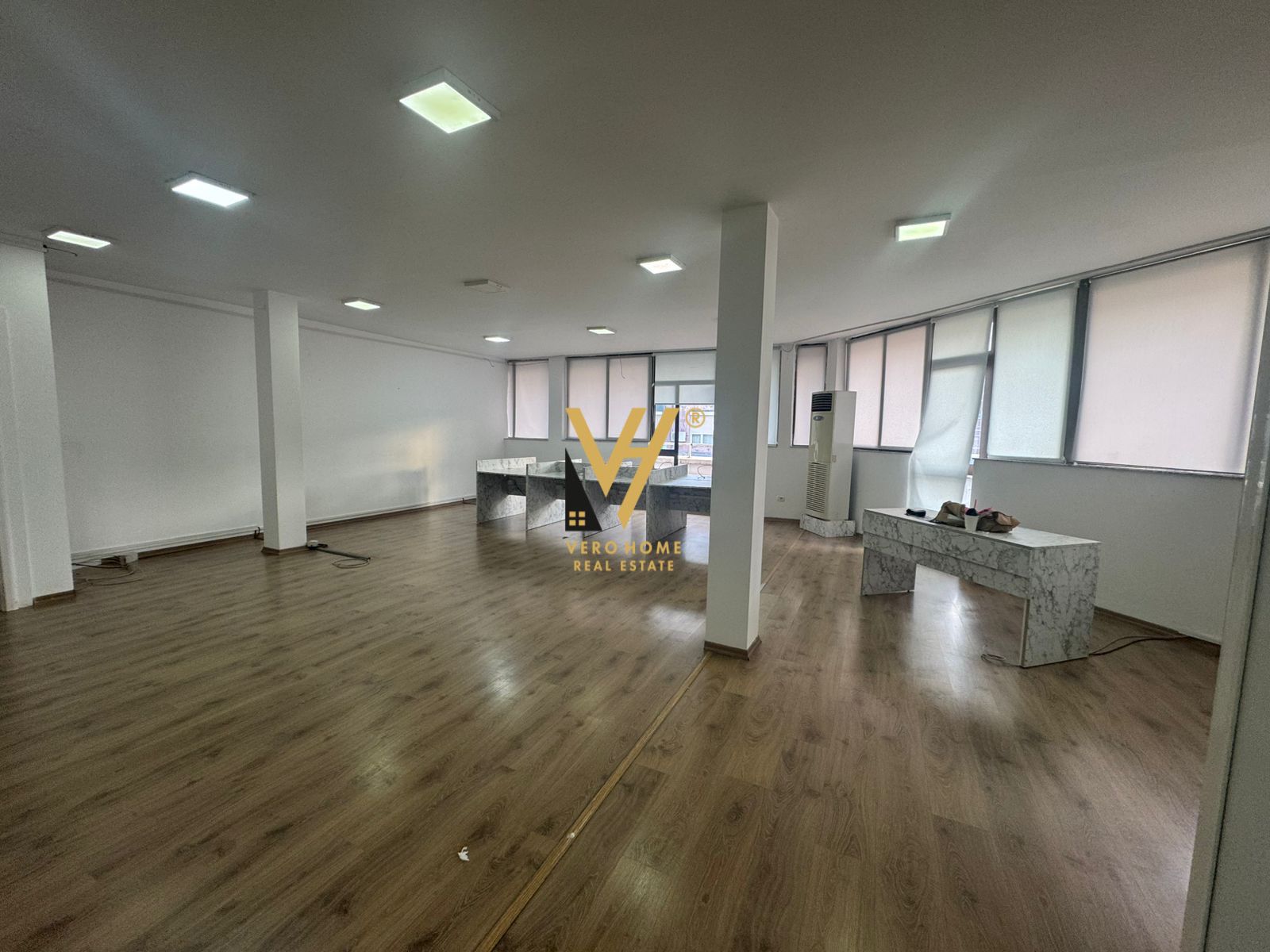 ZYRE 320 M2 BLLOKU 3200 EURO