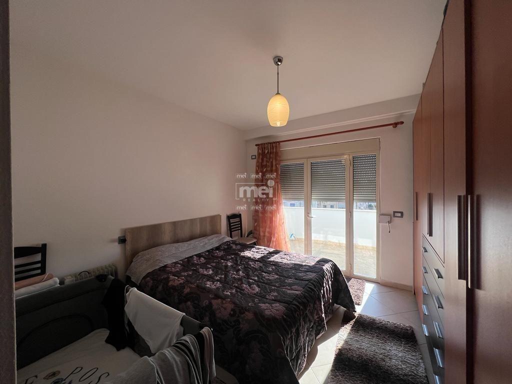 JEPET ME QIRA APARTAMENT 2+1+2 PRANE SHKOLLES “EFTALI KOCI”