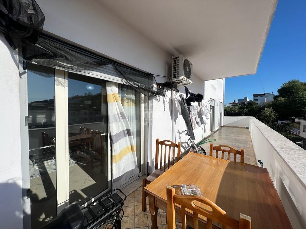 JEPET ME QIRA APARTAMENT 2+1+2 PRANE SHKOLLES “EFTALI KOCI”