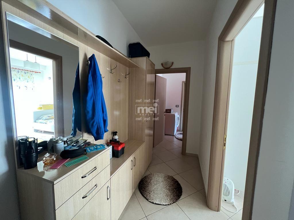 JEPET ME QIRA APARTAMENT 2+1+2 PRANE SHKOLLES “EFTALI KOCI”