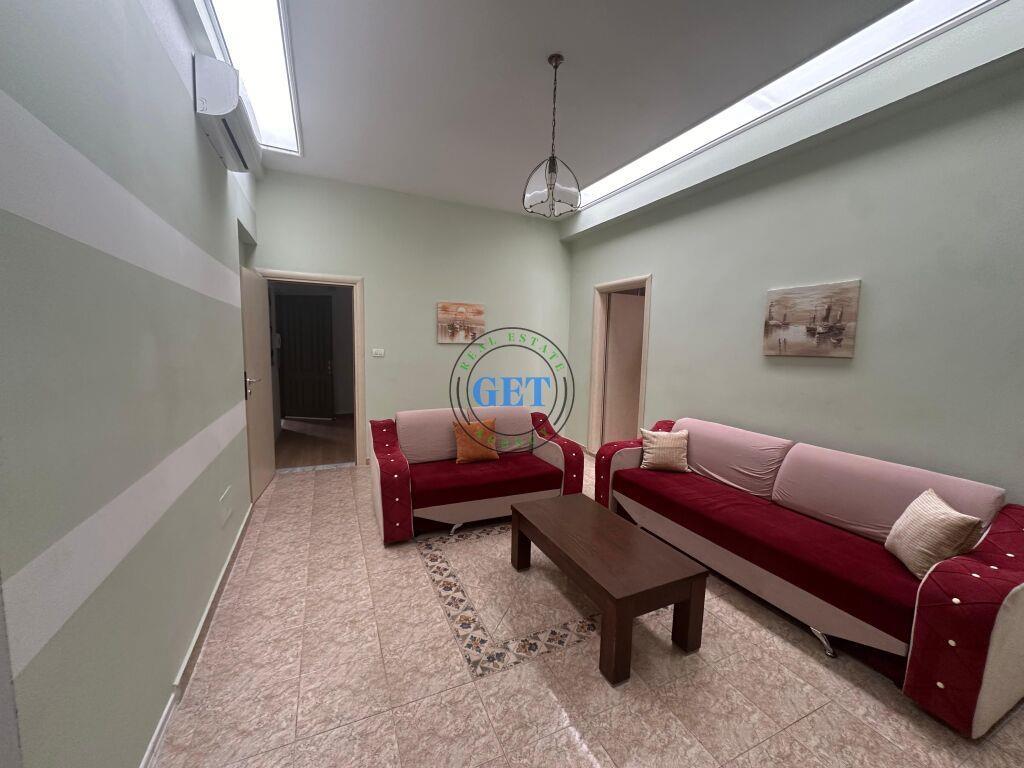 Qira, Apartament 1+1,Sheshi Pranvera , Durres.