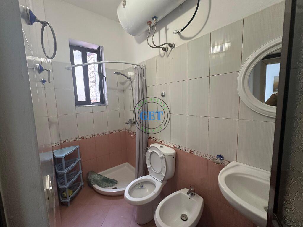 Qira, Apartament 1+1,Sheshi Pranvera , Durres.