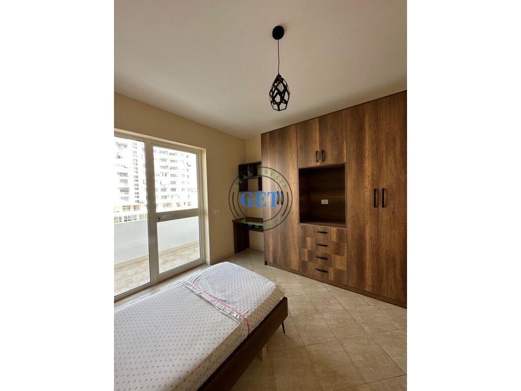 Qira, Apartament 3+1+2 Tualete,Ish-URT, Durres!
