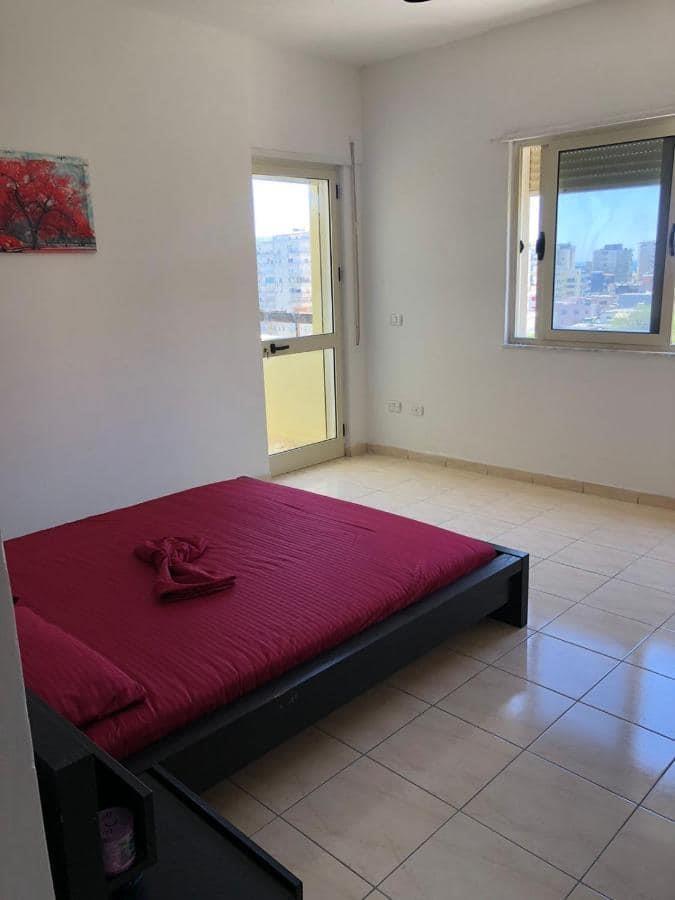 JEPET ME QERA APARTAMENT NE VOLLGA DURRES!