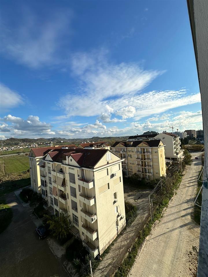 SHITET APARTAMENTI 1+1 TEK MALI I ROBIT,NE GOLEM!