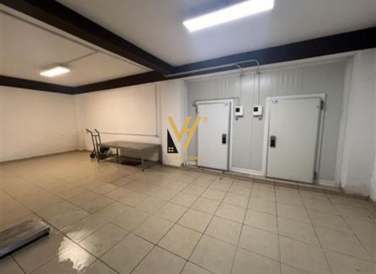 3 DHOMA TE LIQENI I THATE 1.000 EURO