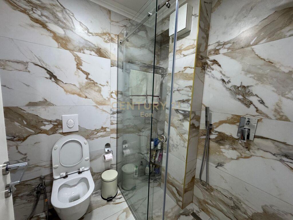 SHITET APARTAMENT 1+1 PAMJE DETI NE QERRET!