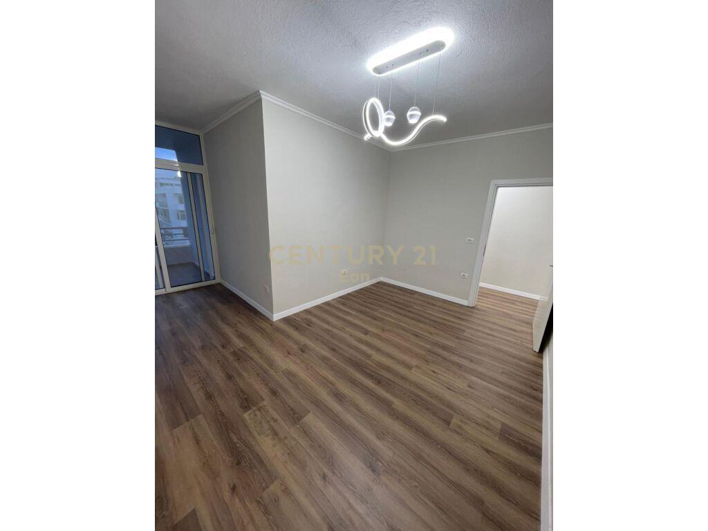 SHITET APARTAMENT 2+1 NE PLAZH, ILIRIA!