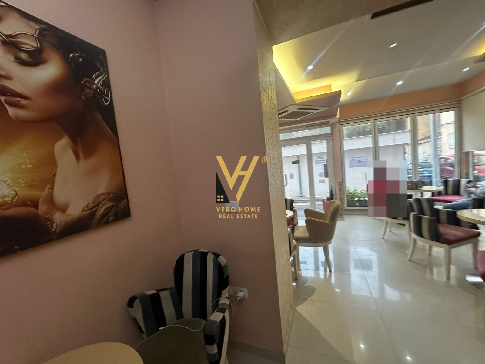 SHITET LOKAL 110 M2 TE RRUGA FORTUZI 288.400 EURO