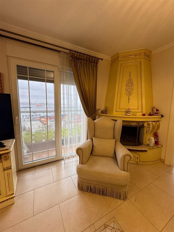 Apartament 3+1+2| Me pishine| Pamje deti