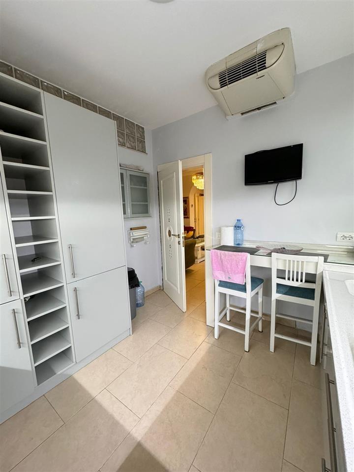 Apartament 3+1+2| Me pishine| Pamje deti