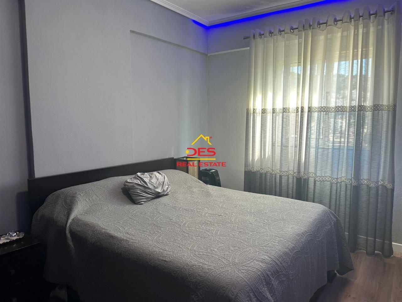 SHITET APARTAMENT 2+1+2 NË SARANDË