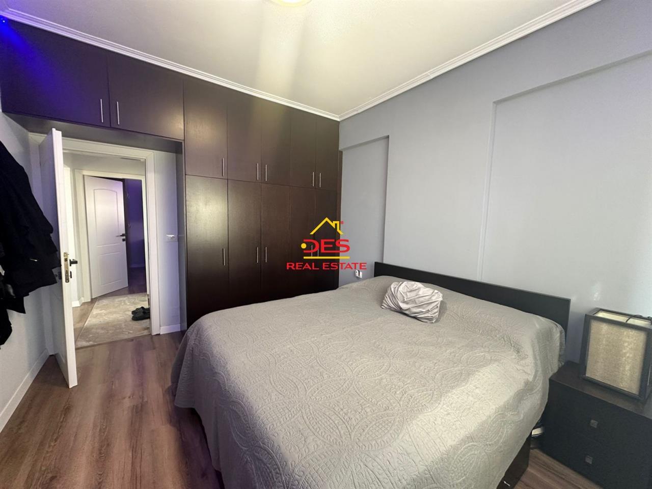 SHITET APARTAMENT 2+1+2 NË SARANDË