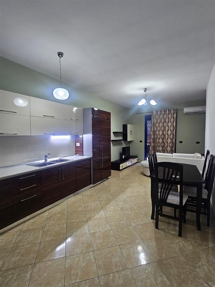 Jepet me qera ne Fier Okazion