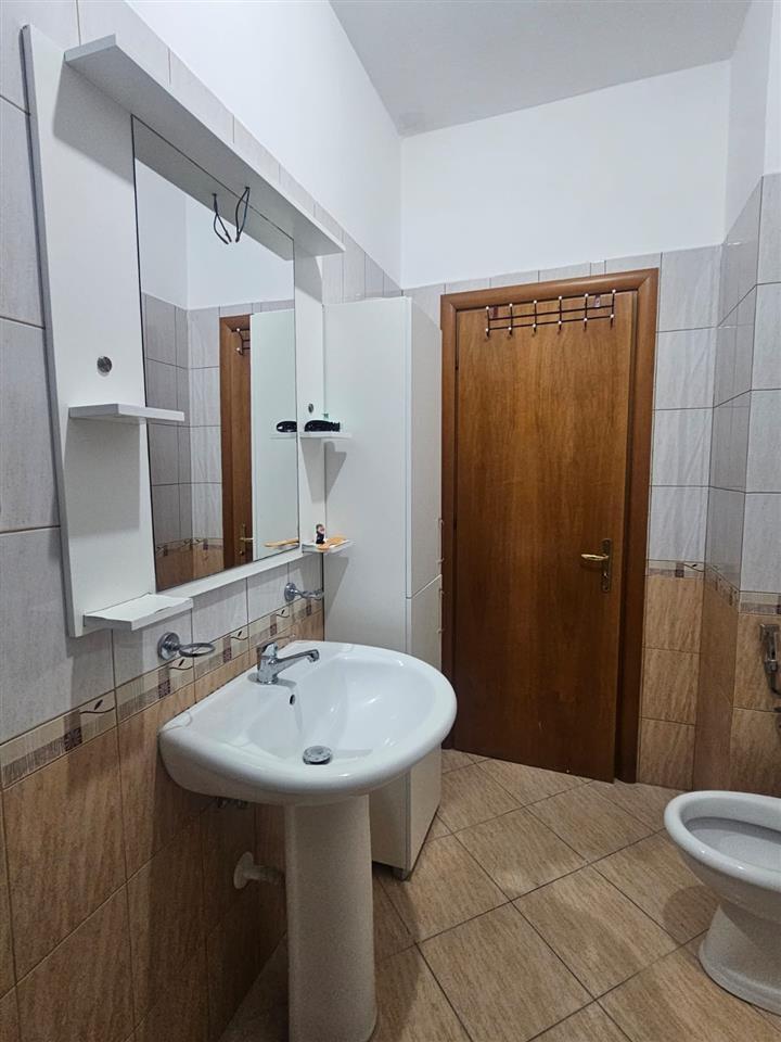 Jepet me qera ne Fier Okazion