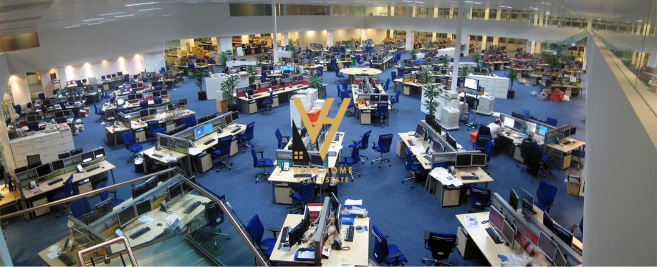 ZYRE 800 M2 ME QERA NE QENDER 20.000 EURO