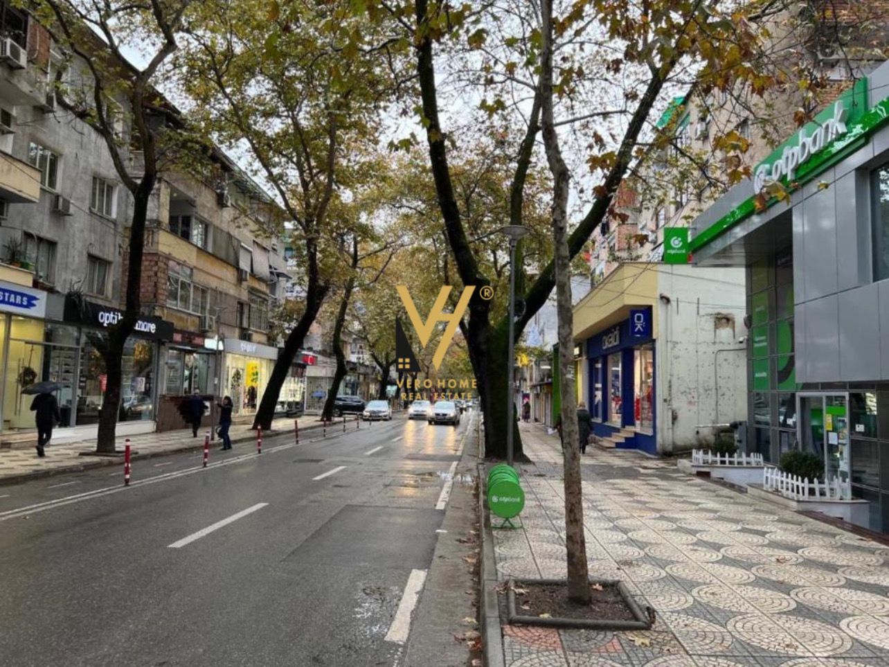 DYQAN 20 M2 ME QERA TE RR. MYSLYM SHYRI 1.500 EURO