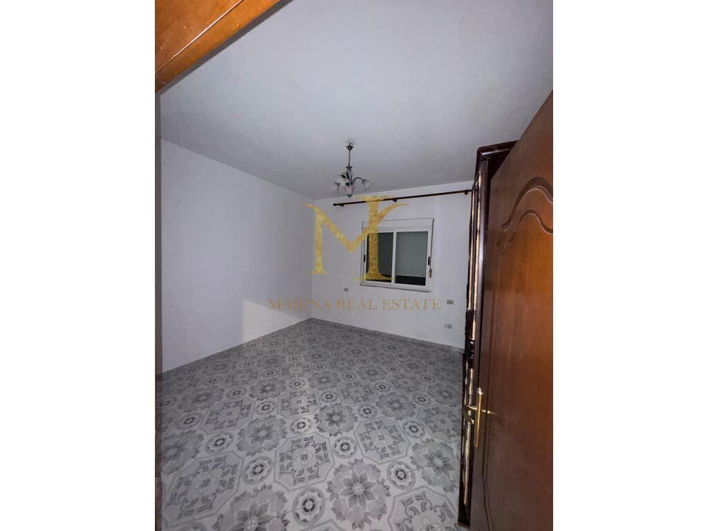 SHTEPI PRIVATE SHKOZET DURRES CMIM OKAZION