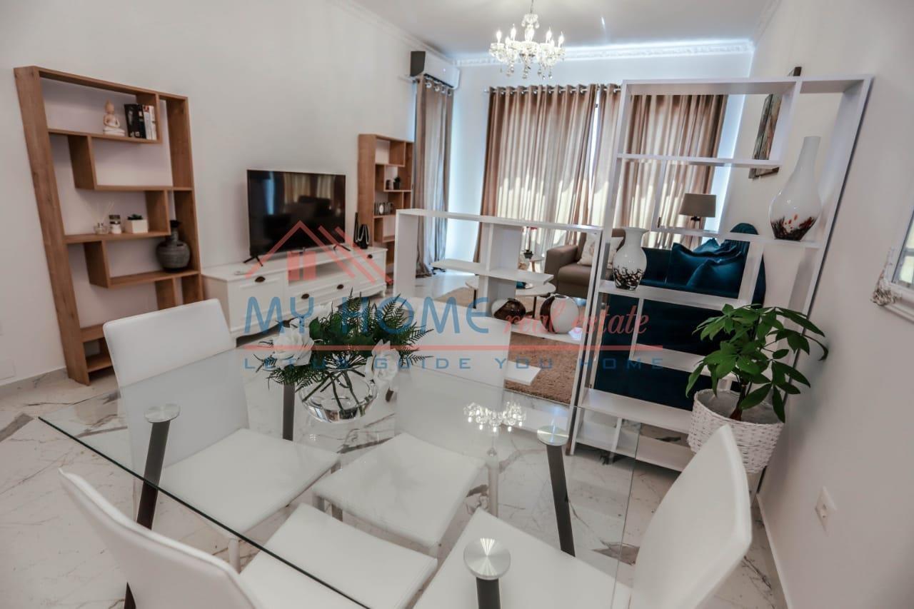 Apartament 1+1 me qira Square 21