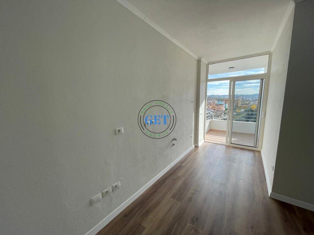 Shitet, Apartament 2+1, Plazh Iliria,Durres.
