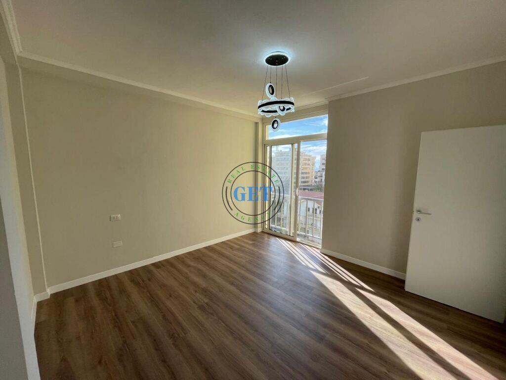 Shitet, Apartament 2+1, Plazh Iliria,Durres.