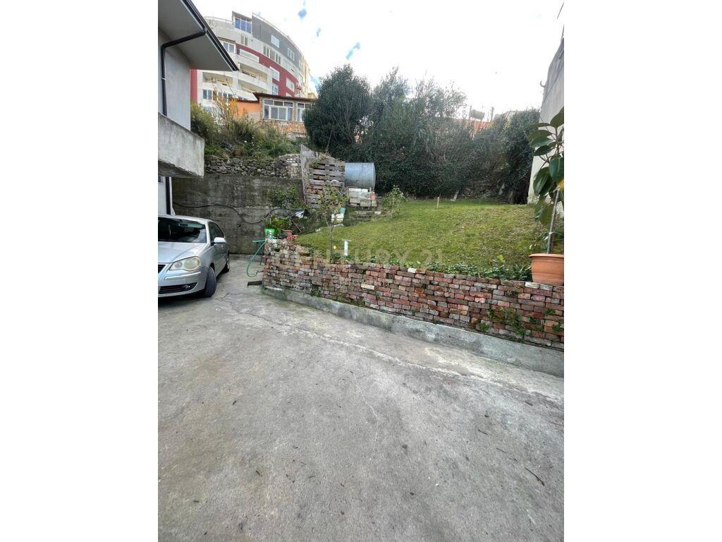 Apartament 2+1 për Qira te Gjykata në Durrës – 300€ | 47 m²